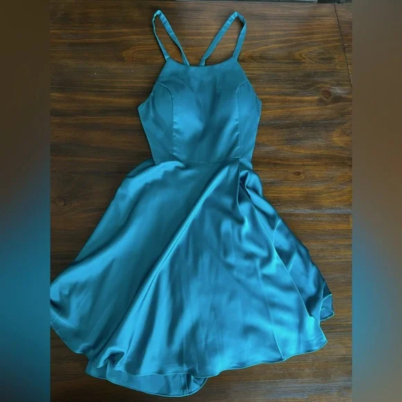 NWT Alyce Backless Spaghetti Strap Dress (Sea Green) - Picture 3 of 6